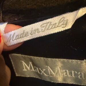 MaxMara Elegant Brown Attire long coat